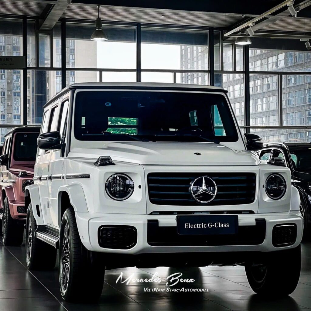 Mercedes AMG G580 Mau Trang 1