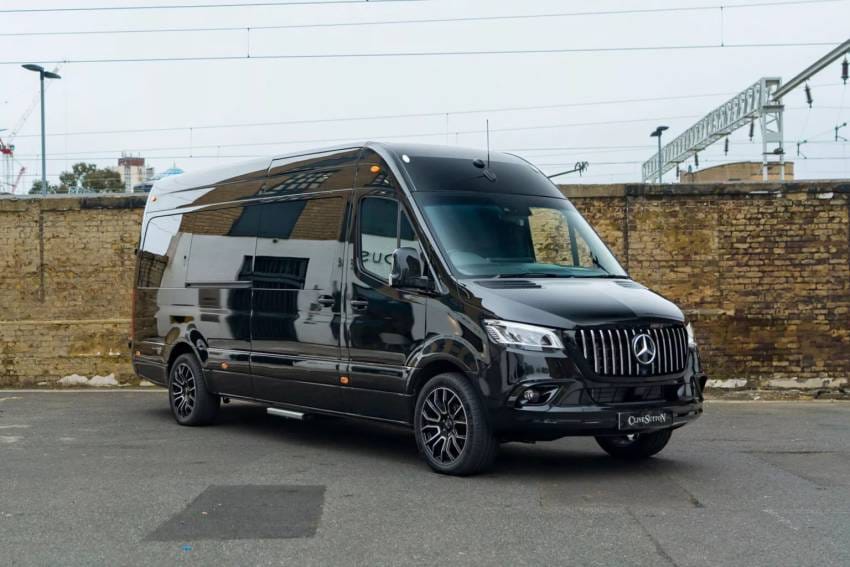 mercedes sprinter clase vip clive sutton 12