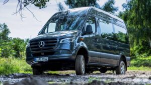 mercedes sprinter clase vip clive sutton 121