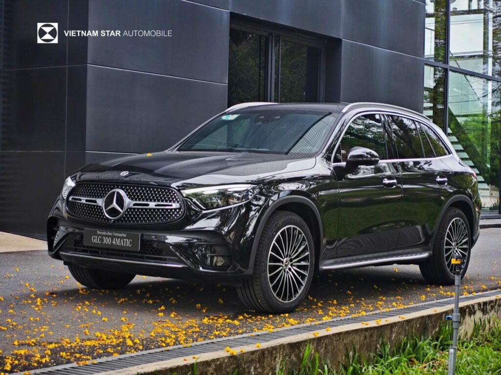 Giá Xe Mercedes GLC 300 tại Bình Dương