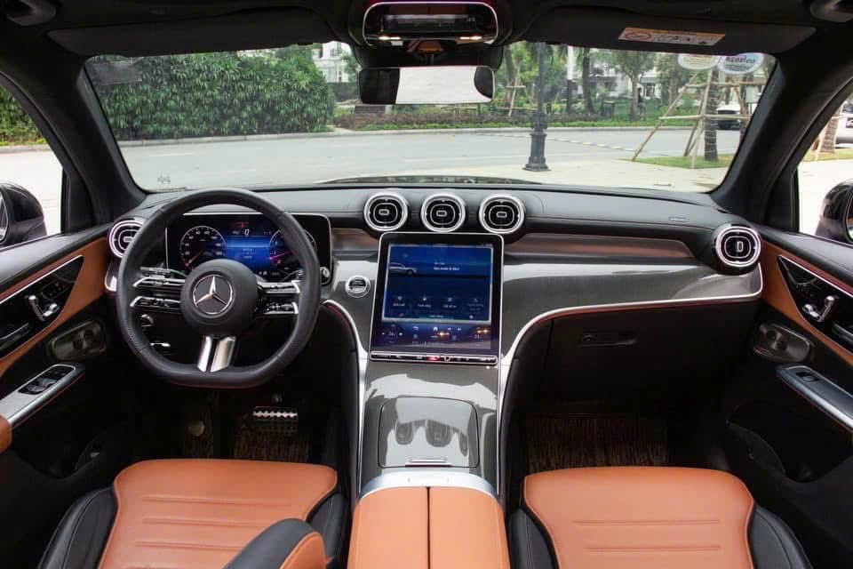 Mercedes GLC 300 tại Quận Tân Bình