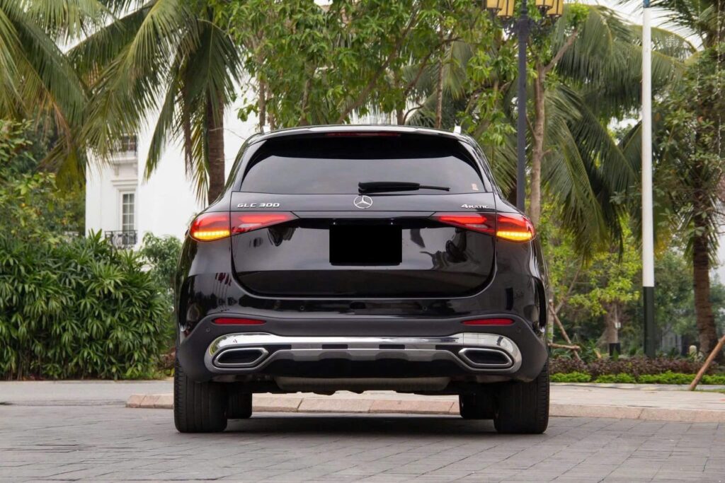 Mercedes GLC 300 tại Quận Tân Bình