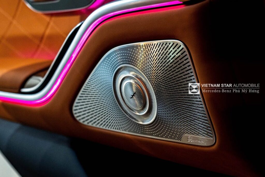 Nội Thất Mercedes S450 Trang Bị Loa Burmester® 3D với 15 loa