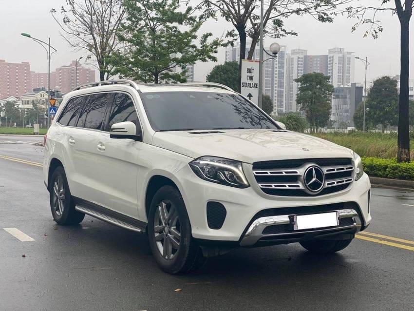 Có Nên Mua Xe Mercedes GL Cũ? Lợi Ích và Những Lưu Ý Quan Trọng kha nang van hanh mer gl4001 2