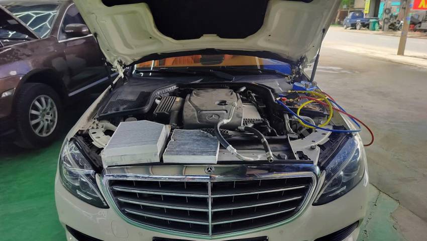 mercedes benz len tieng vu xe glc 200 tu boc chay 36dd3 1