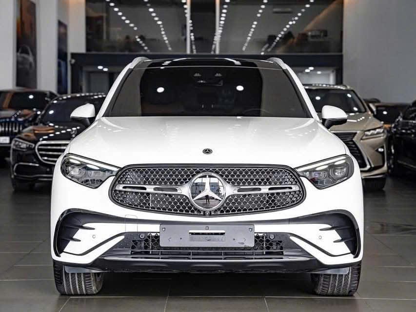 5 Lý Do Chọn Mercedes GLC 300 4MATIC Tại TP Hồ Chí Minh