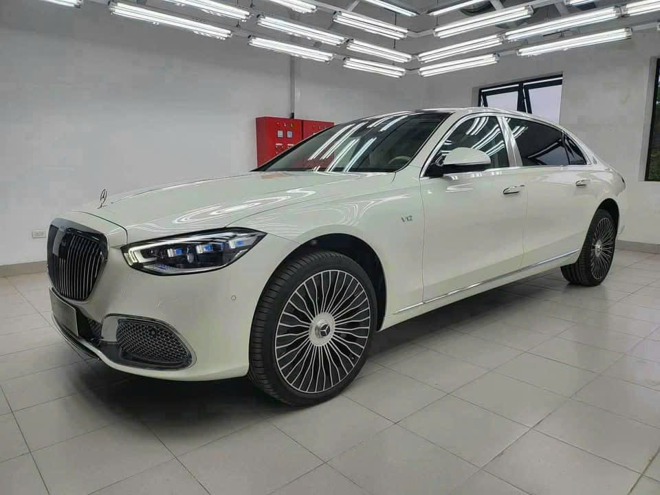 5 Lý Do Nên Chọn Mercedes-Maybach S680 Màu Trắng