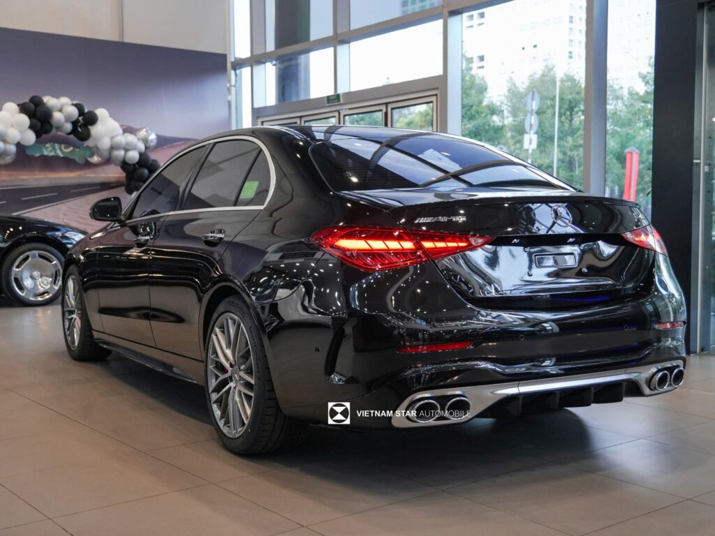Giá Xe Mercedes-AMG C43 4Matic Tại Bình Phước