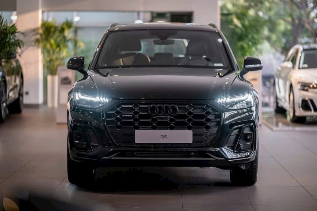 Giá Xe Audi 5 Chỗ Gầm Cao | Audi Q5
