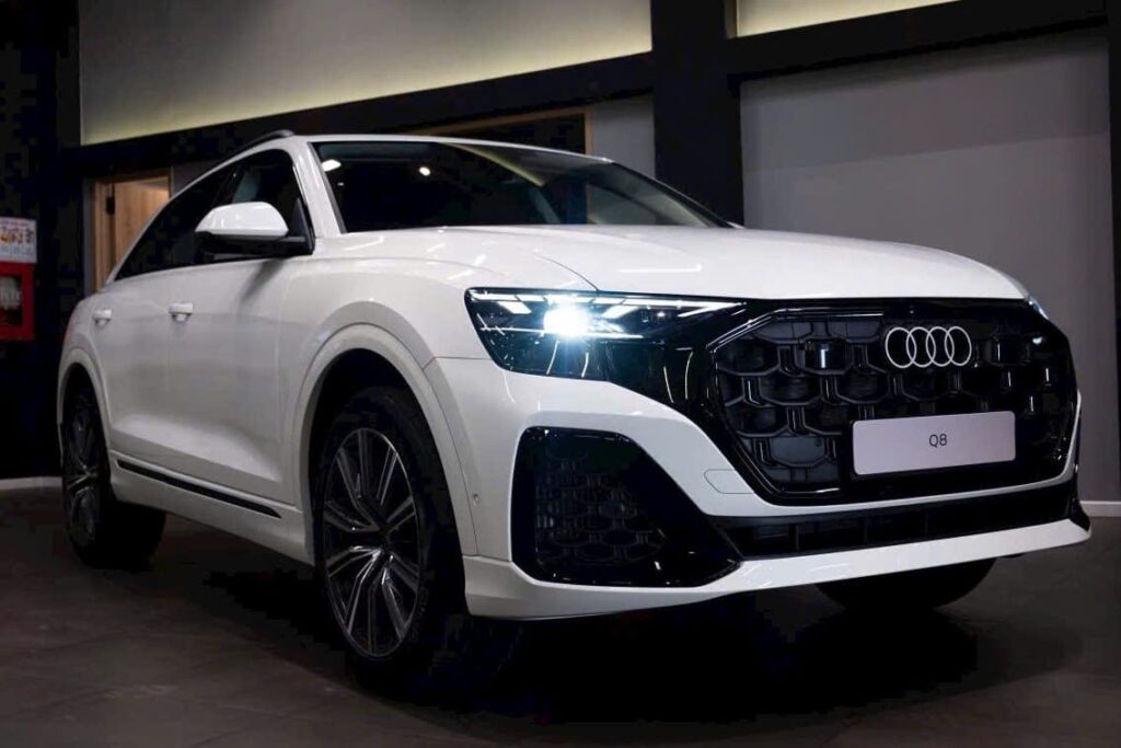 Audi 5 Chỗ Gầm Cao | Audi Q8