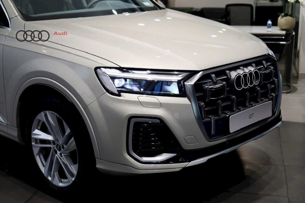 Audi Q7 2025: Biểu Tượng SUV Hạng Sang 7 Chỗ Đậm Chất Đức Audi Q7 45 TFSI quattro
