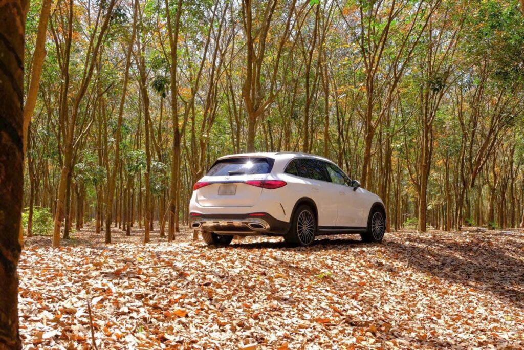 Giá Xe Mercedes GLC 300 AMG