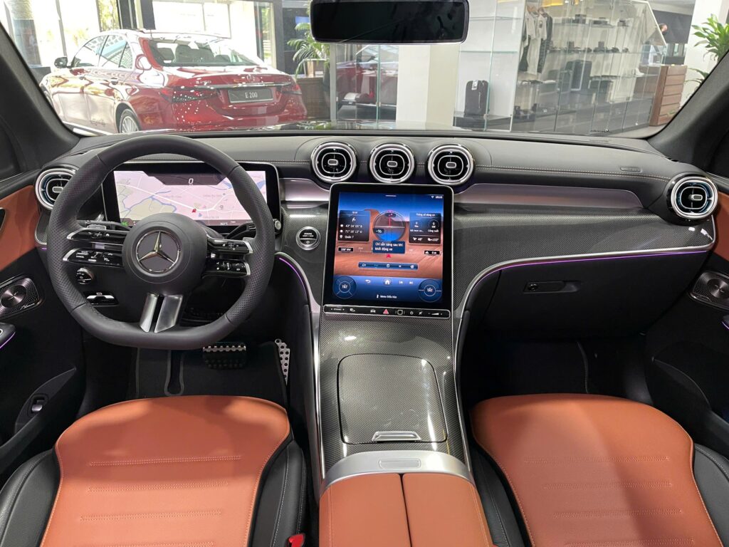 Giá GLC 300 Mới Nhất