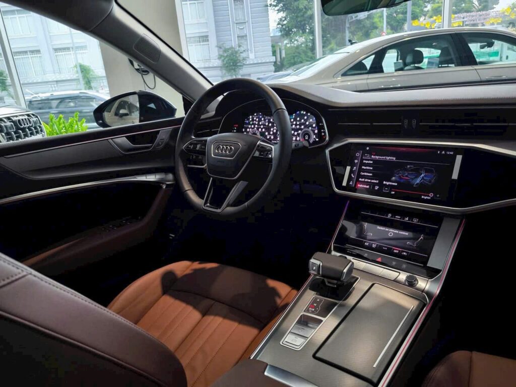Giá Xe Audi A7 Lăn Bánh Việt Nam
