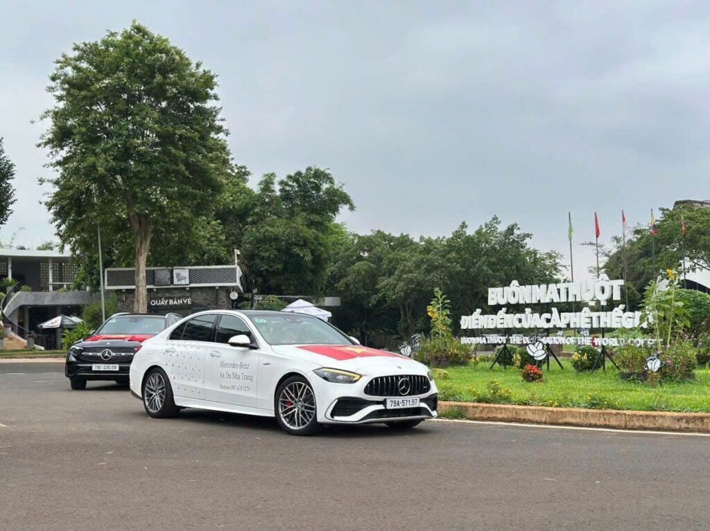 Giá Xe Mercedes Cũ Chính Hãng Mới Nhất