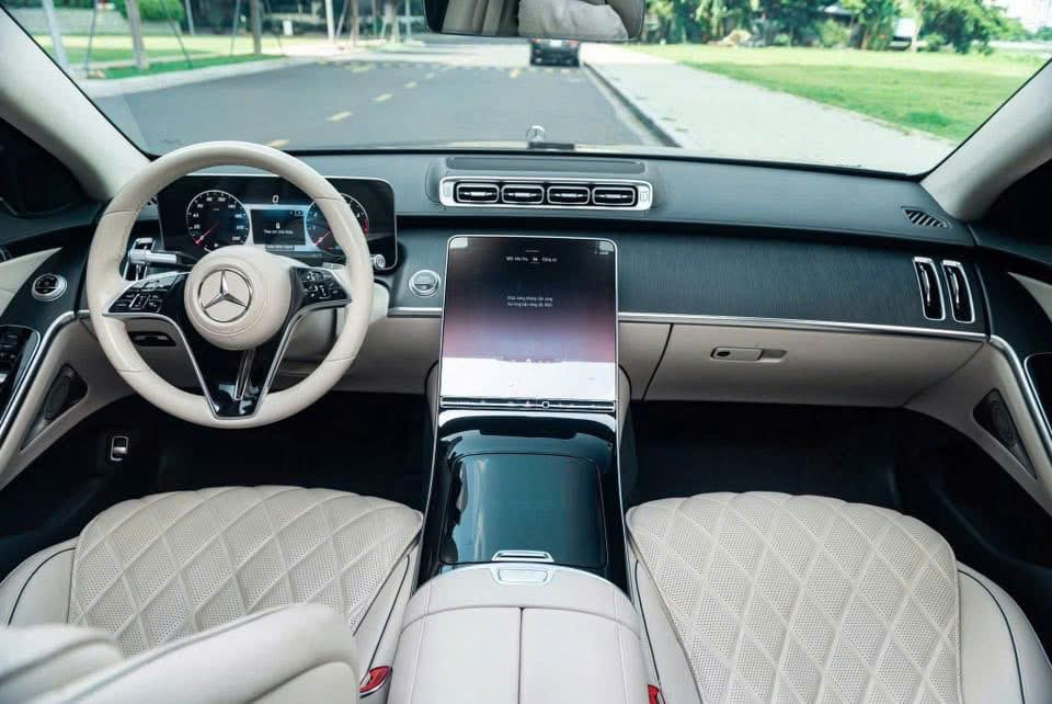 Mercedes S450 Lăn Bánh Buôn Ma Thuột