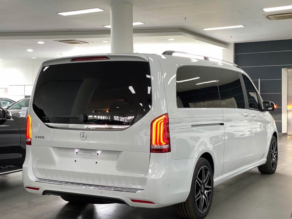 Mercedes V250 AMG Màu Trắng | MPV cửa trượt 6 ghế