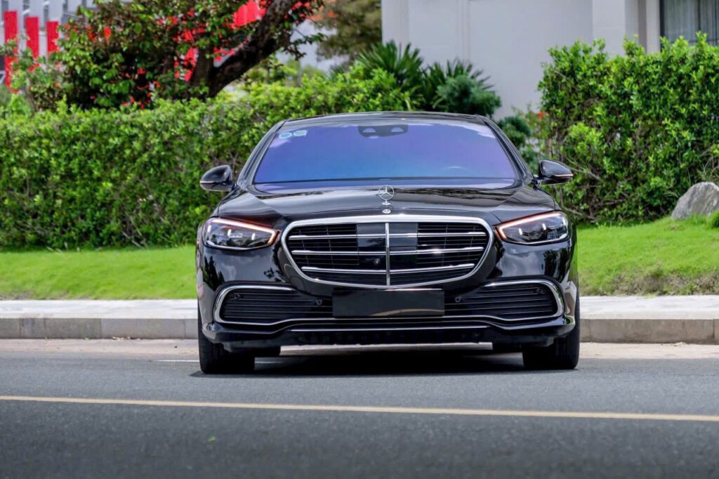 Bán Xe Mercedes Cũ Để Đổi Xe Mới Tại Hồ Chí Minh