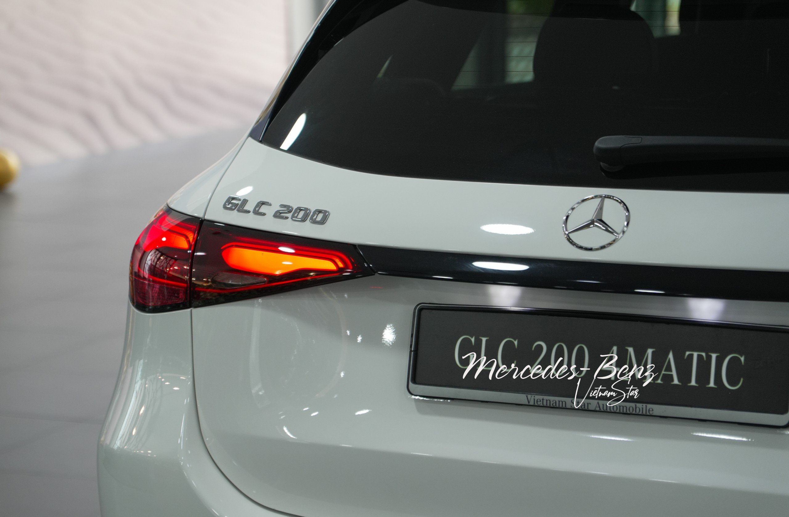GLC 200 Trắng