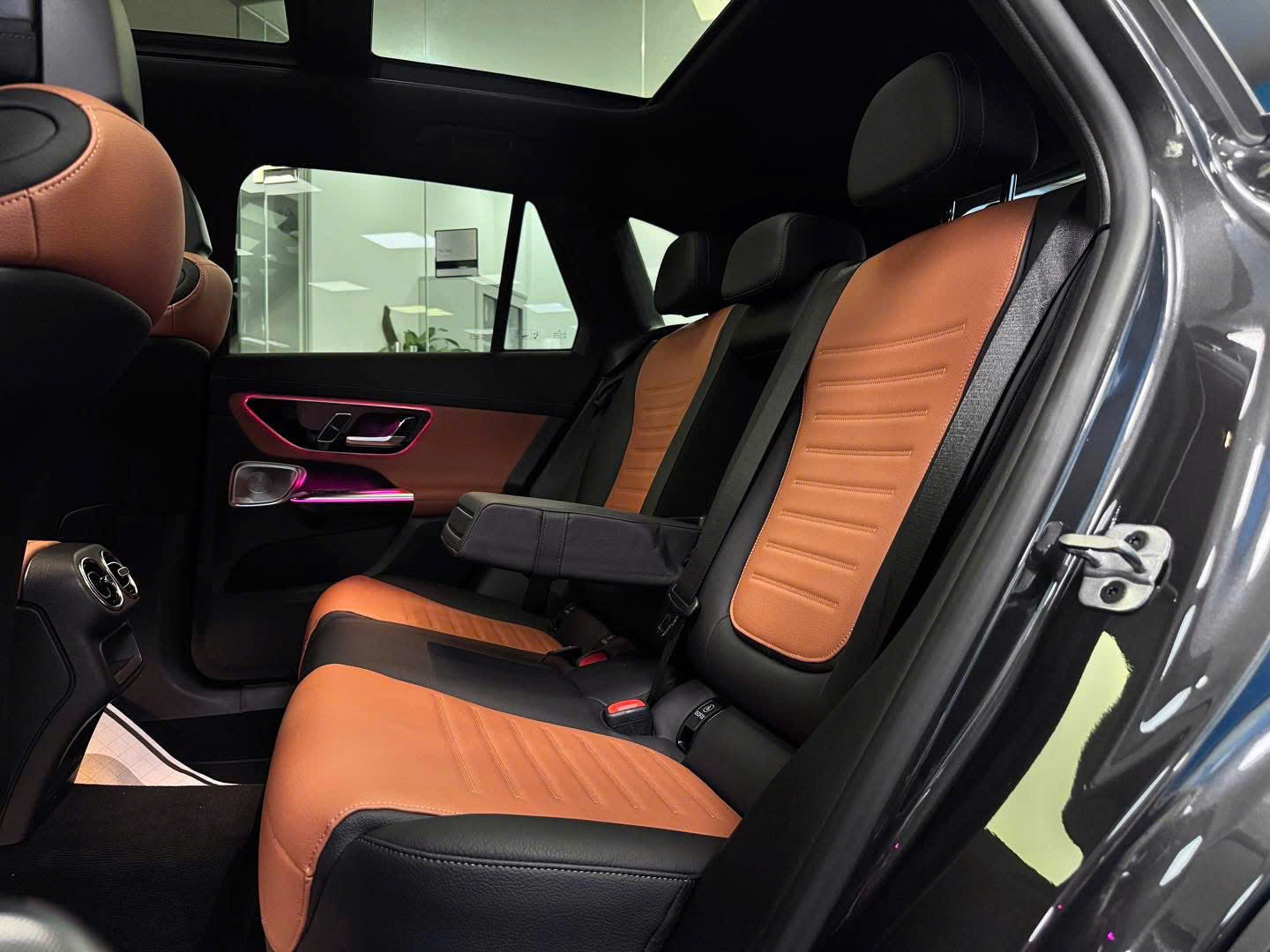 GLC 300 Cũ - Xe Lướt Chính Hãng Mercedes