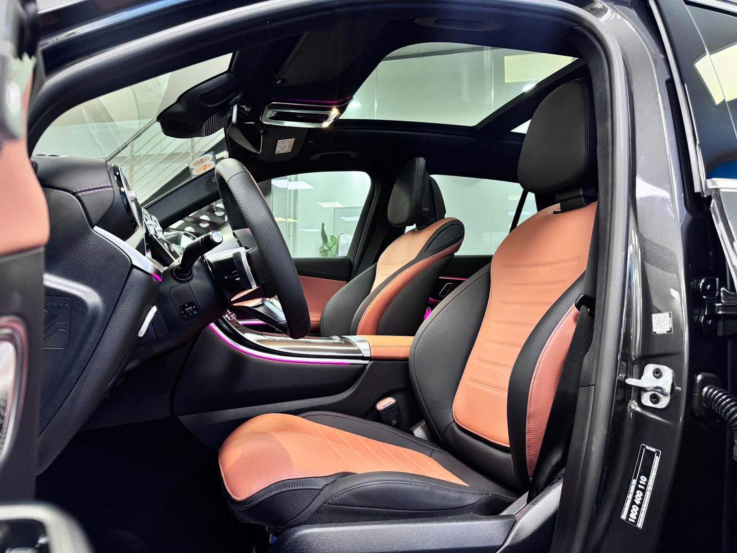 GLC 300 Cũ - Xe Lướt Chính Hãng Mercedes