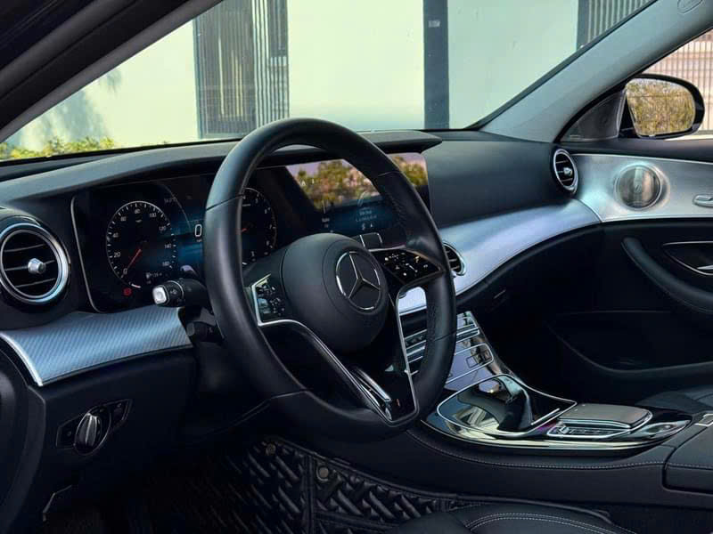 Giá Xe Mercedes E180 Cũ