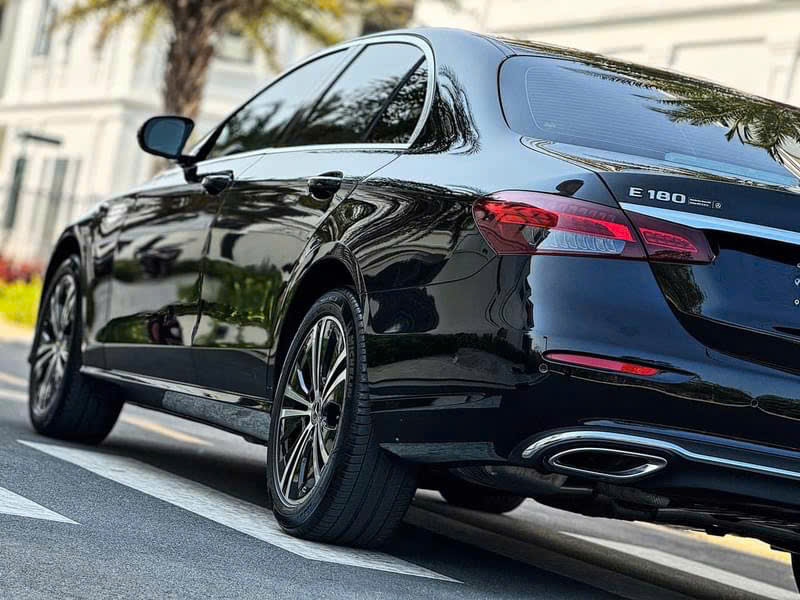Giá Xe Mercedes E180 Cũ