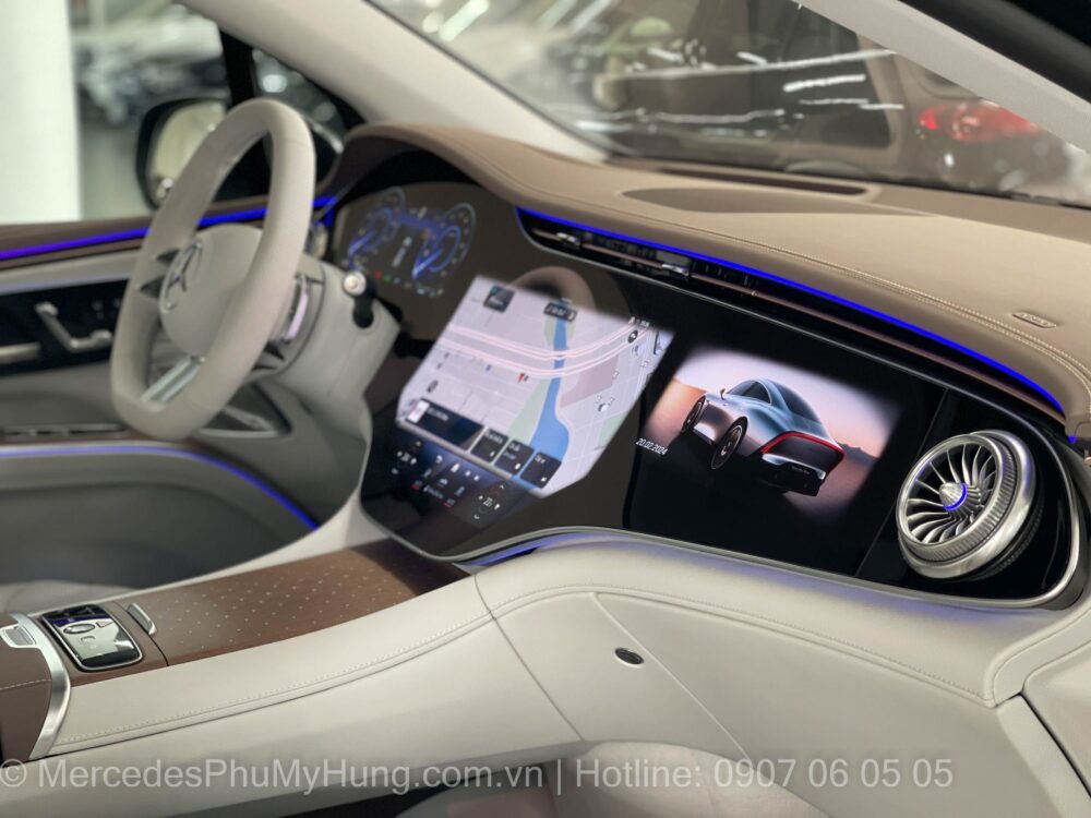 Gia xe dien Mercedes EQS 500 4Matic Mau Den 20