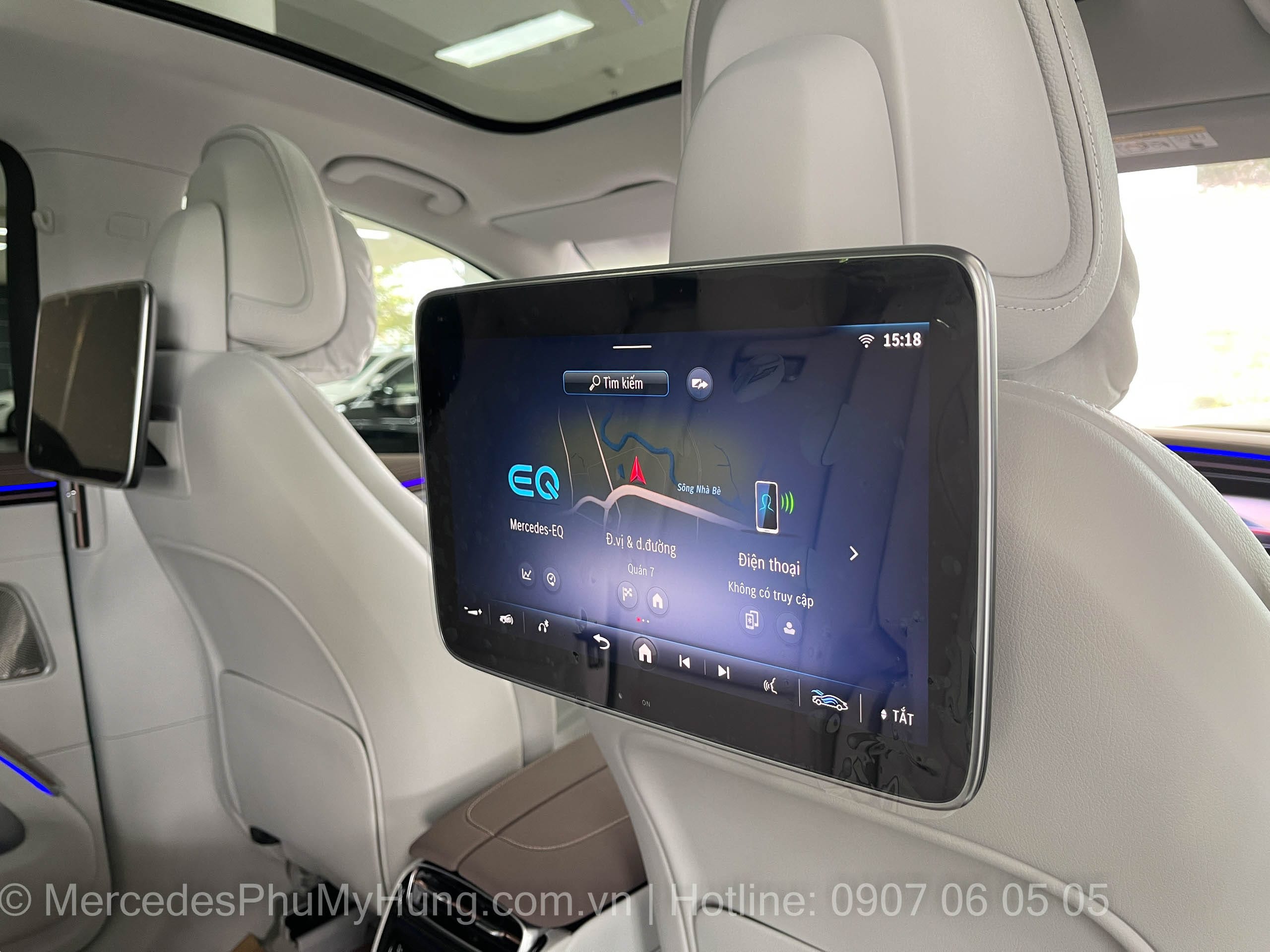 Giá xe điện Mercedes EQS 500 4Matic Màu Đen