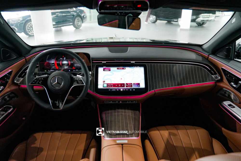 Mercedes Benz E200 Exclusive 24
