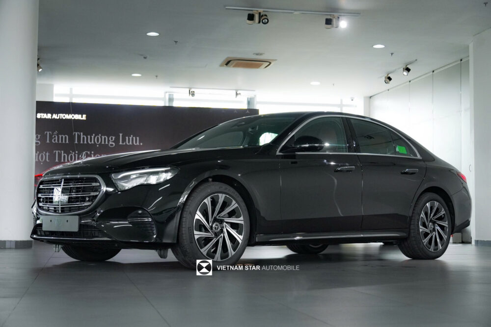 Mercedes Benz E200 Exclusive 3
