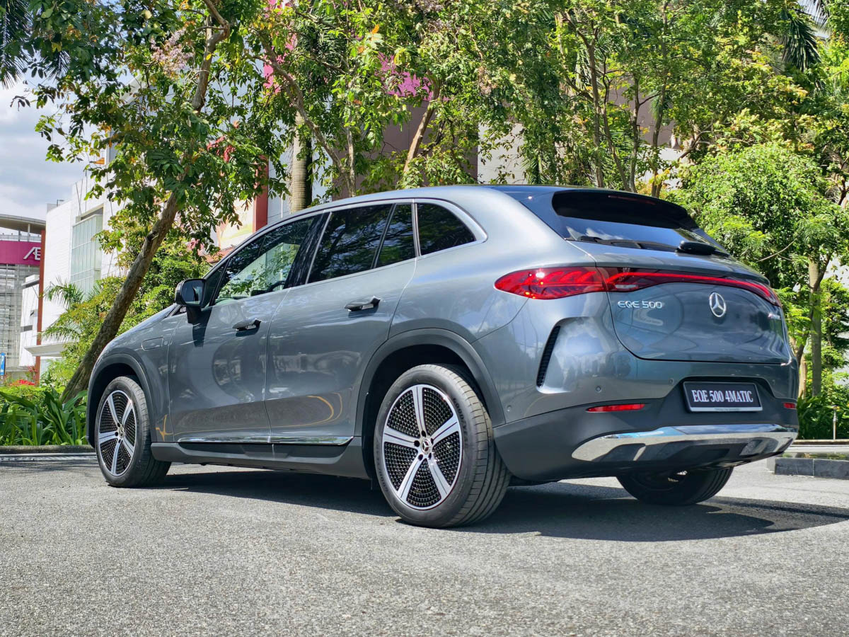 Mercedes-Benz EQE 500 4Matic Xe Điện Gầm Cao SUV