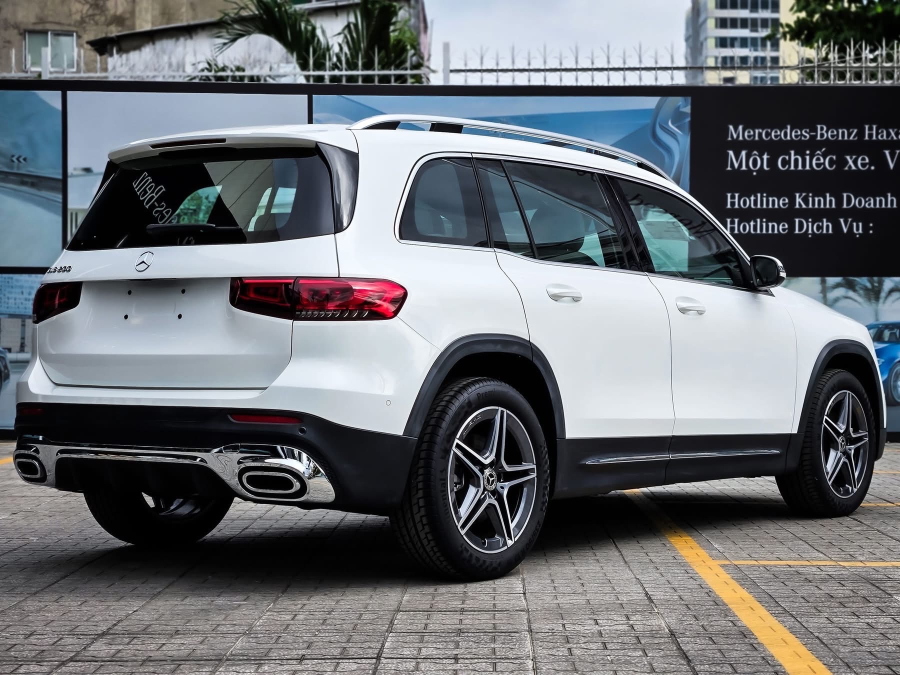 Mercedes-Benz GLB 200 AMG