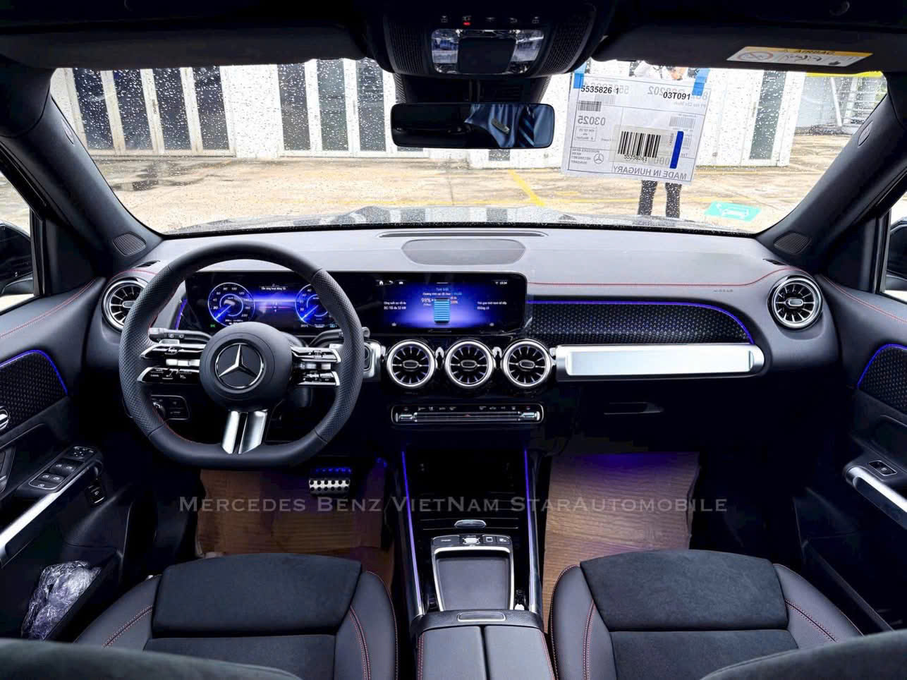 Mercedes EQB 2025 Xu Hướng Xe Điện Xanh 2026