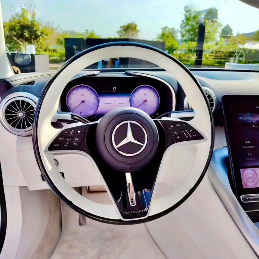 Mercedes Maybach SL 680 11