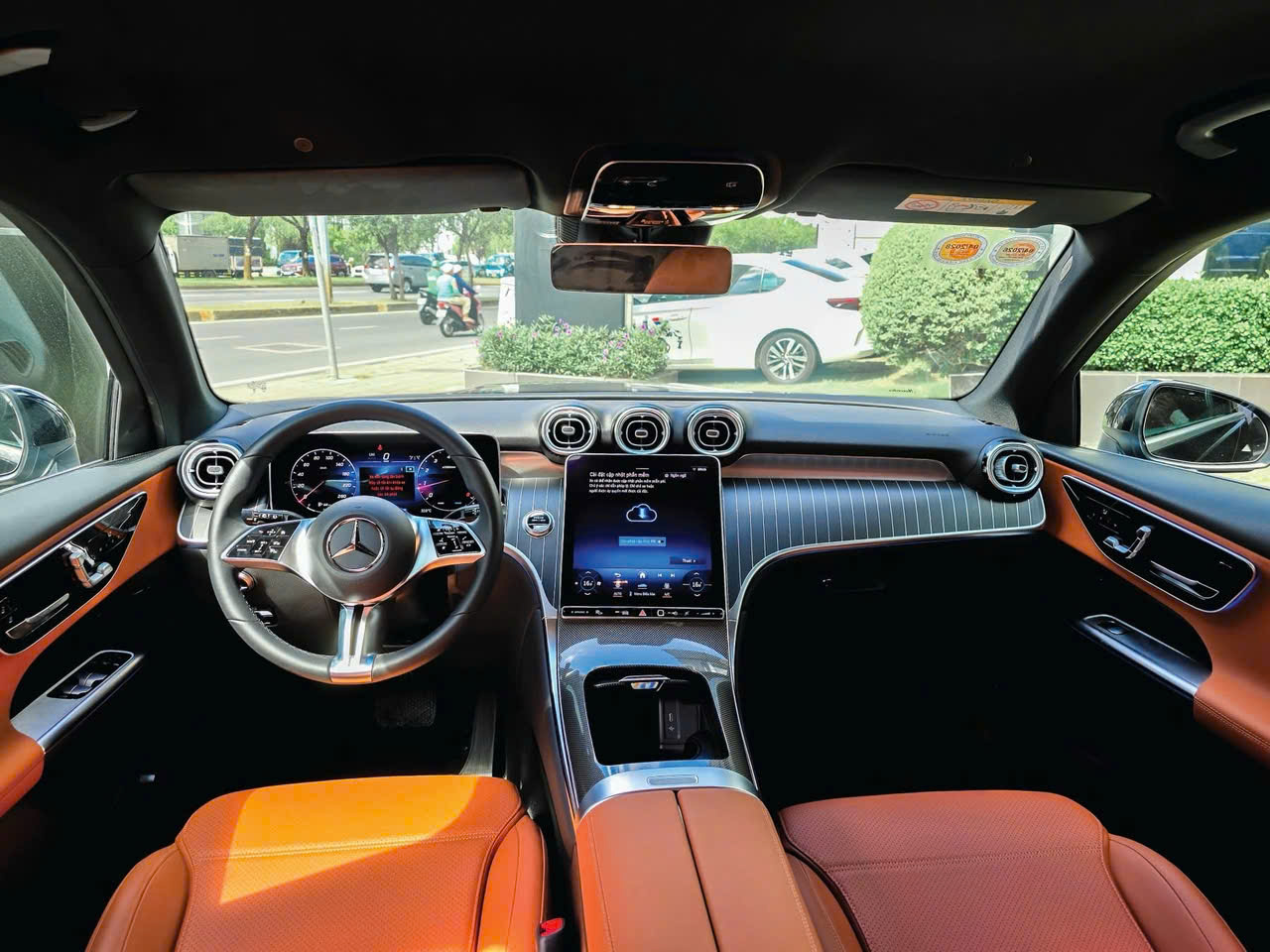 Xe Qua Sử Dụng Mercedes GLC 200 4Matic Xe Cũ Lướt Chính Hãng