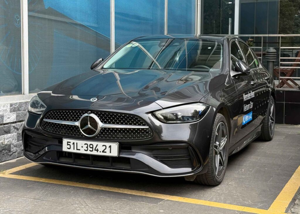 Lái Thử Xe Mercedes C300