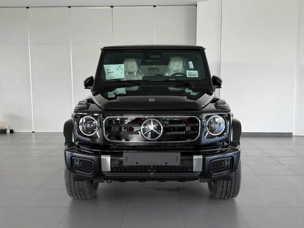 Mercedes-Benz G 580 Màu Đen: "Bóng Ma" Công Nghệ Trong Thân Xác Huyền Thoại Mercedes-Benz G 580 Màu Đen