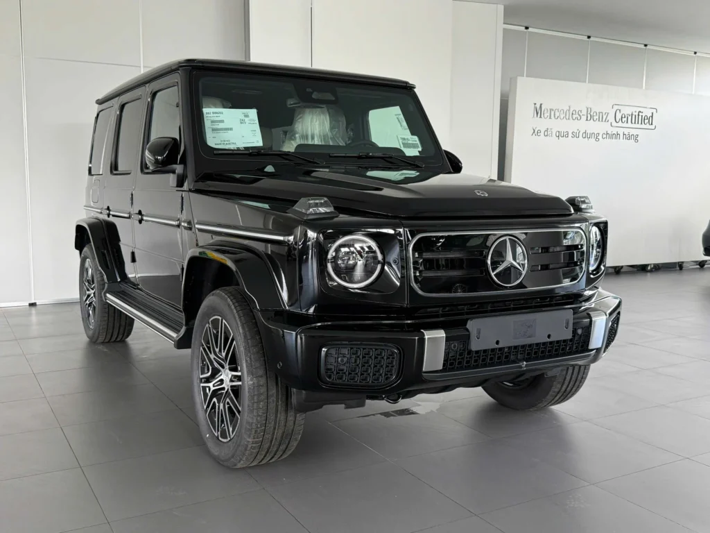 Mercedes-Benz G 580 Màu Đen: "Bóng Ma" Công Nghệ Trong Thân Xác Huyền Thoại Mercedes-Benz G 580 Màu Đen